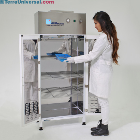 https://www.terrauniversal.com/media/asset-library/cache/543/watermark_e/1/U/V/UV-sterilization-cabinet-with-hepa-filtration-1.jpg